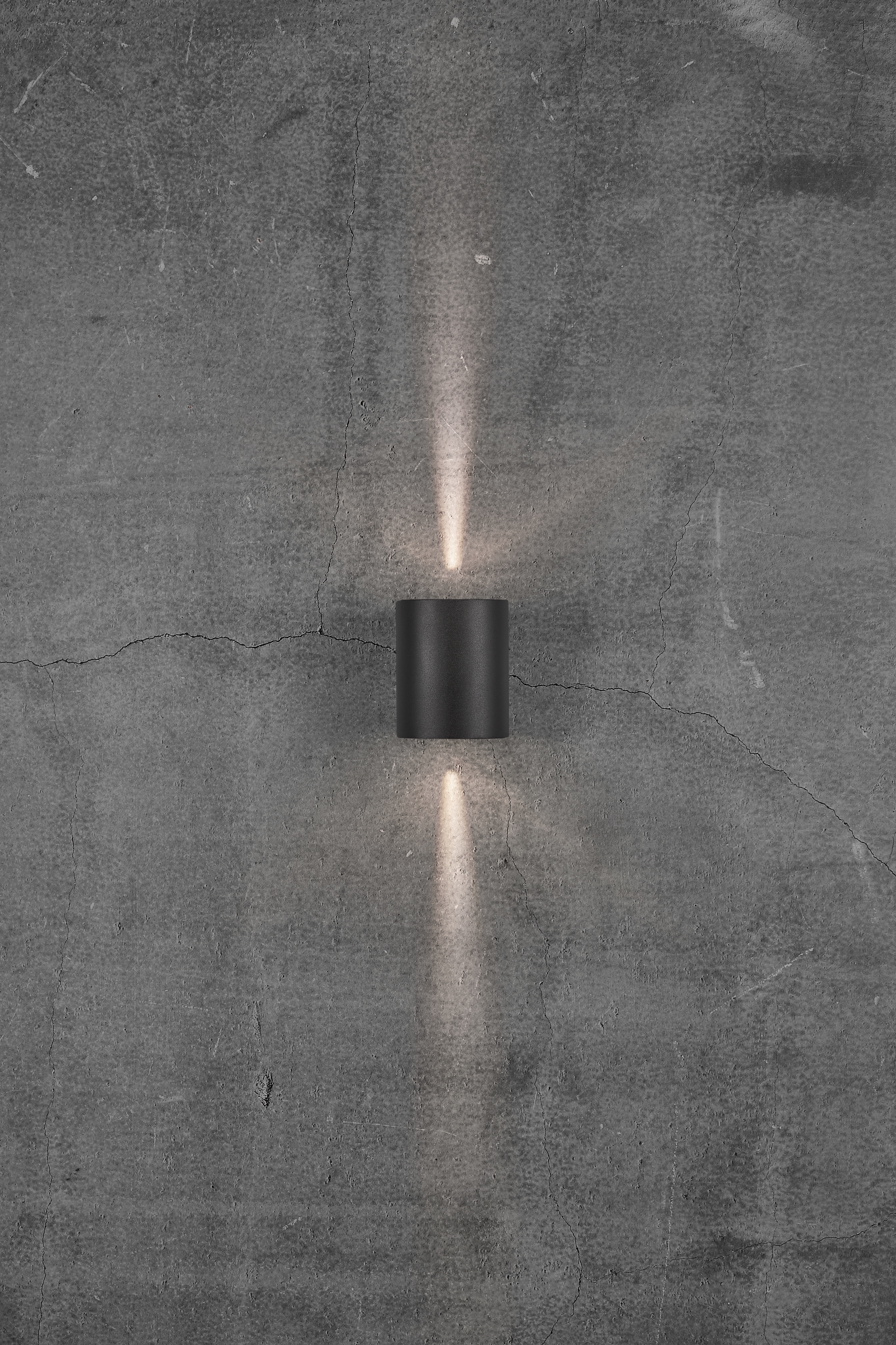 Canto 2 | Wall light | Black