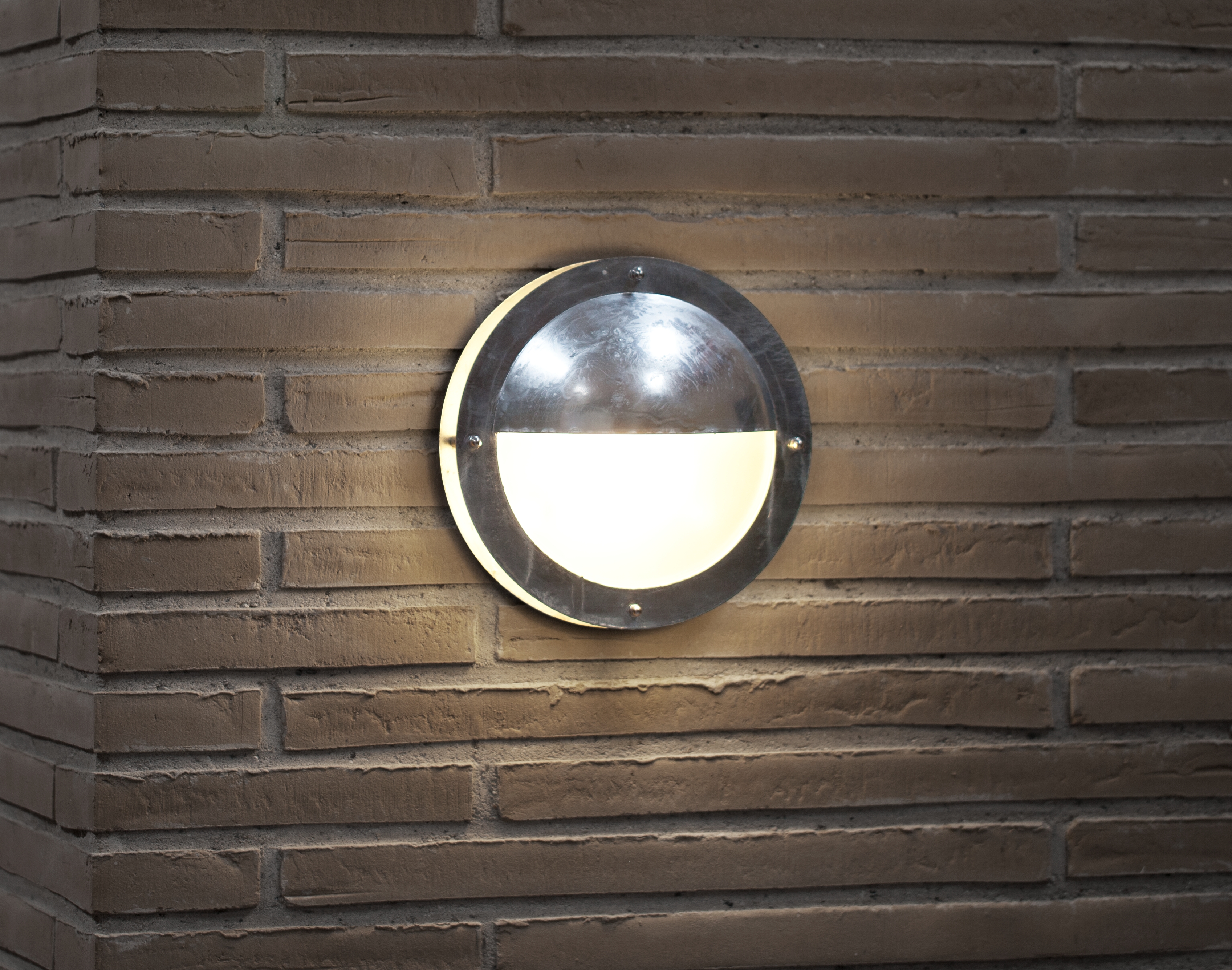 Malte | Galvanized Wall light 