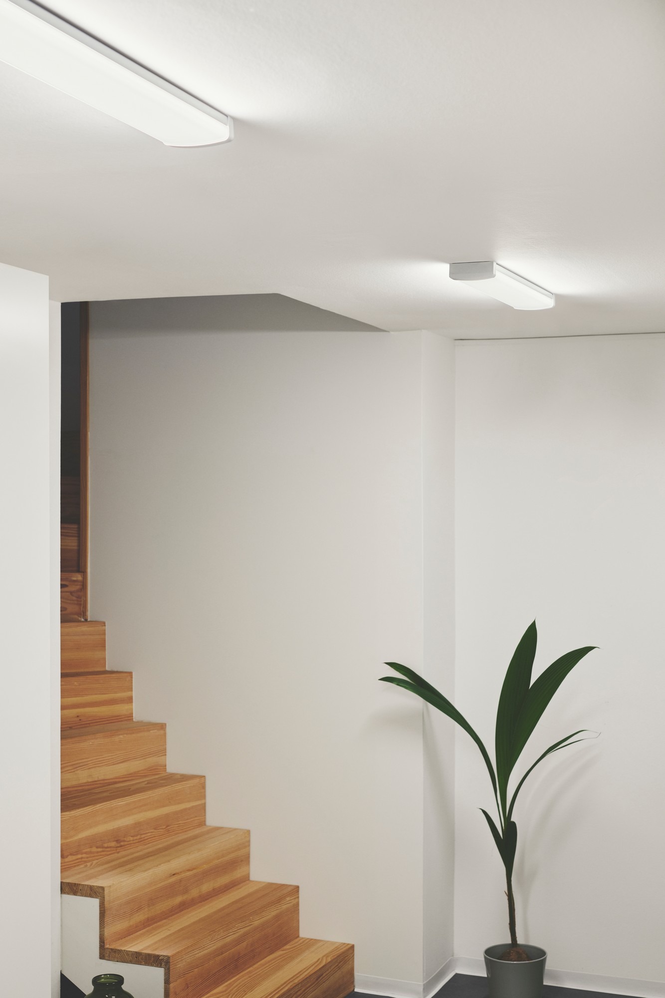 Kerstbal met led verlichting | regenboog | 30cm Kerstbal met led verlichting | regenboog | 30cm